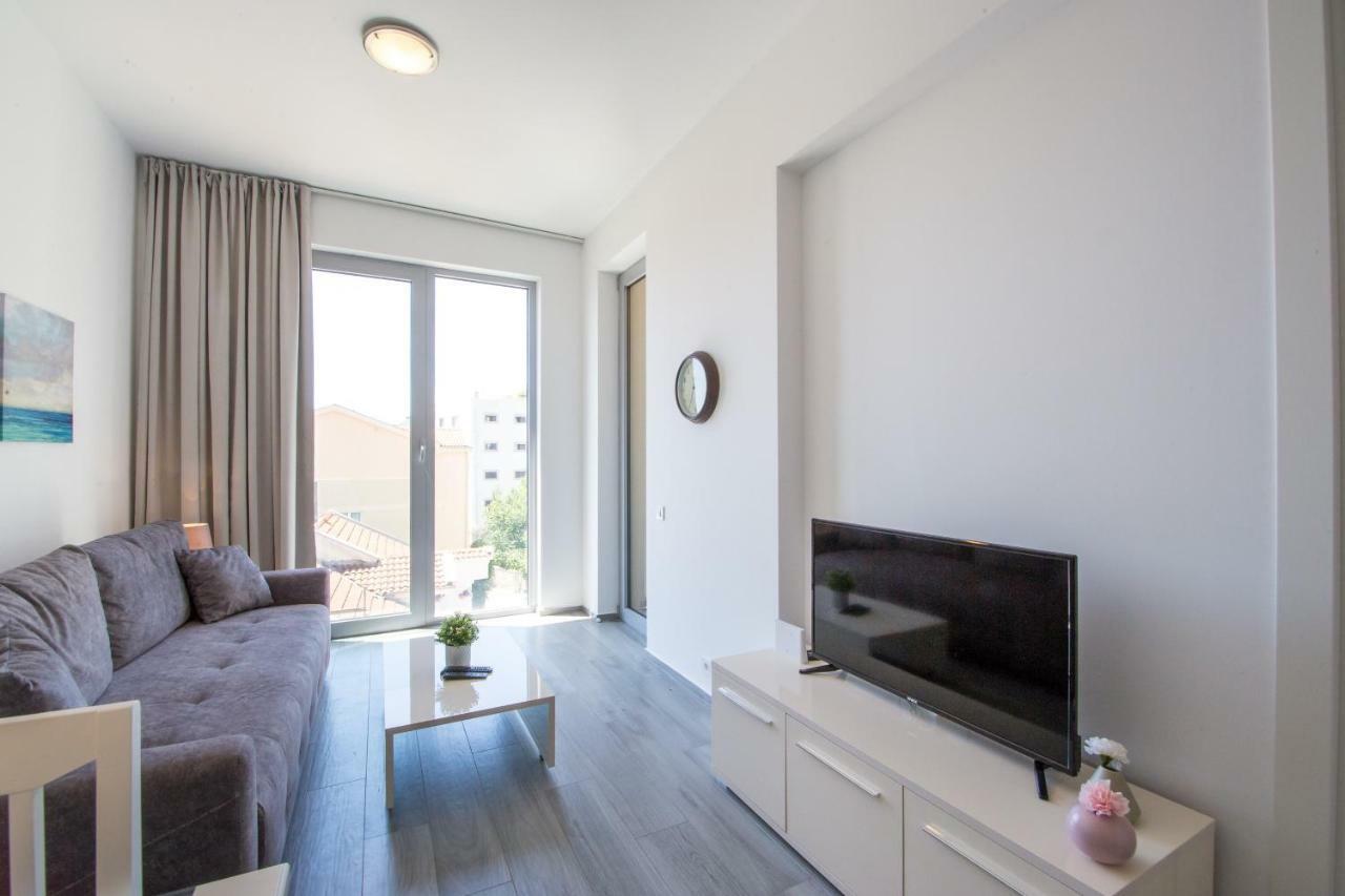 Apart Sky Residence With Sea View In Delmar Budva Kültér fotó