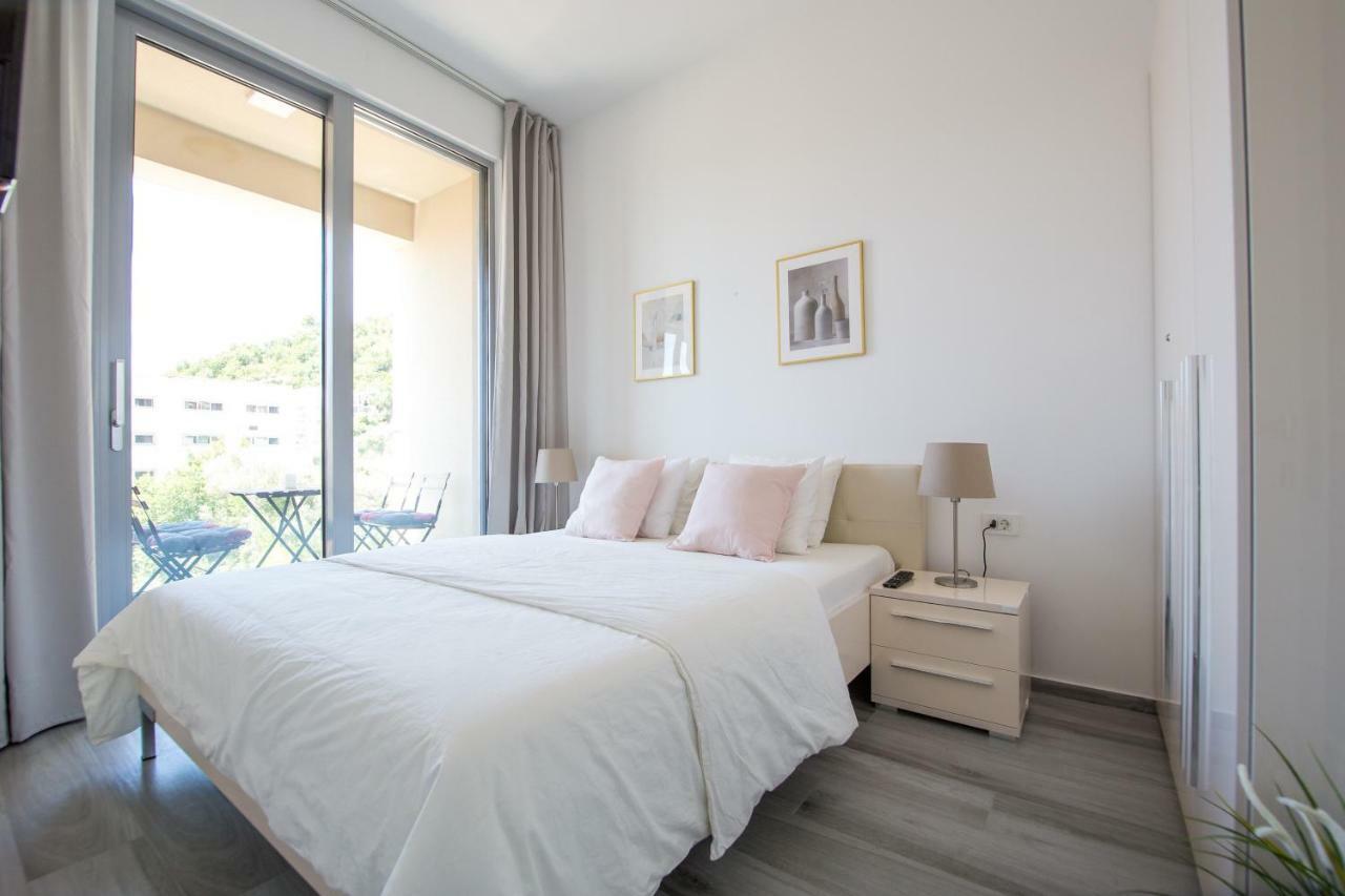 Apart Sky Residence With Sea View In Delmar Budva Kültér fotó